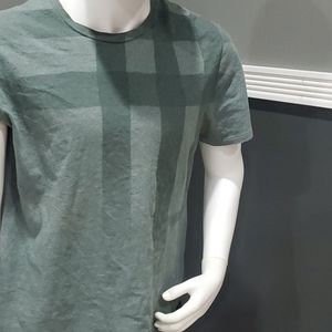 Burberry T shirt
